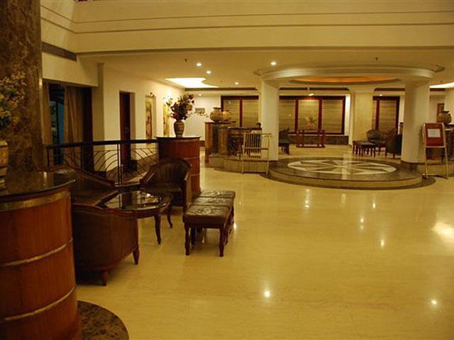 Leo Fort Hotel 贾朗达尔 外观 照片